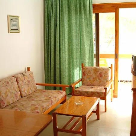 Apartahotel Solana 2*