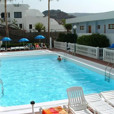Apartahotel Solana 2*